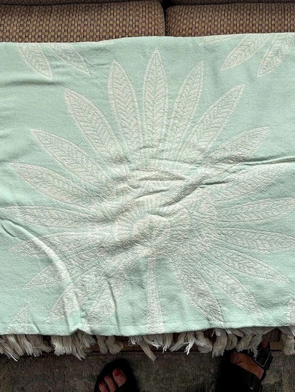 Brand New 100% Turkish Cotton Beach Towel/blanket